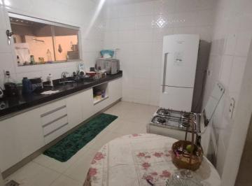 Casa de 3 quartos, Goiânia · Casa térrea a venda com 3 quartos, 1 suíte no Condomínio das Esmeraldas em Goiânia