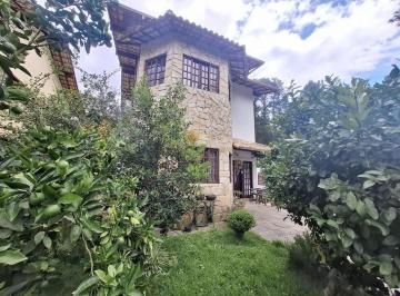 202601292126186310.jpg · Casa para Venda em Teresópolis, Parque do Imbui, 3 dormitórios, 3 suítes, 3 banheiros, 4 vagas