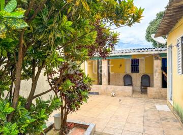 Casa de 2 quartos, Samambaia · Casa em Condomínio à Venda Lote 200m² com 2 Casas Independentes