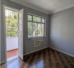Apartamento · 76m² · 2 Quartos · Apartamento à Venda na Tijuca – Rua Conde de Bonfim
