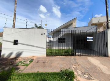 Casa · 210m² · 3 Quartos · 1 Vaga · Casa no Parque Hortência.