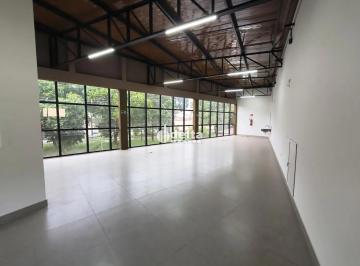 Comercial · 110m² · 6 Vagas · Sala comercial disponível para locação no bairro Tubalina em Uberlândia-MG
