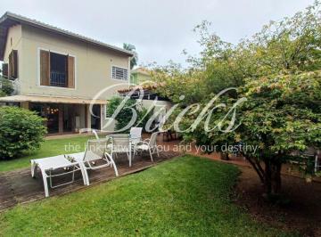 Casa · 150m² · 2 Quartos · 5 Vagas · CASA AMPLA NA RUA CALIFÓRNIA, COM EXCELENTE AREA EXTERNA E ESPAÇO GOURMET COM CHURRASQUEIRA