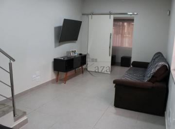 Casa · 210m² · 3 Quartos · 2 Vagas · Casa Sobrado - Campo Belo - 3 Dormitórios - 210m².