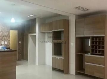 Comercial · 220m² · 4 Quartos · 6 Vagas · Casa Comercial - Campo Belo - 4 Dormitórios - 220m².