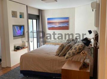 Apartamento · 228m² · 3 Quartos · 3 Vagas · Apartamento à Venda no Morumbi com 230m²