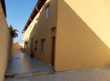 img0 · Casa em Condomínio com 2 Quarto(s) e 2 banheiro(s) para Alugar, 57 m² por R$ 1400 / Mês