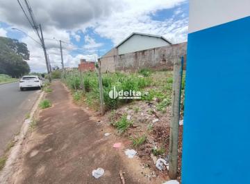Terreno · 319m² · Terreno de esquina disponível para venda no bairro Jardim Europa em Uberlândia-MG