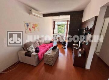 Apartamento · 68m² · 2 Quartos · 1 Vaga · Apartamento a venda - 2 quartos - dependência completa - com vaga - R$ 170,000 m