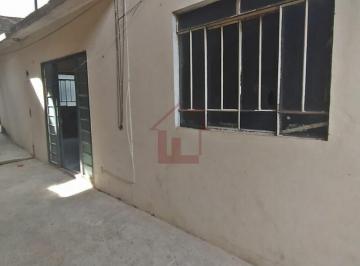 Casa · 65m² · 3 Quartos · Casa com 3 quartos e terraço!