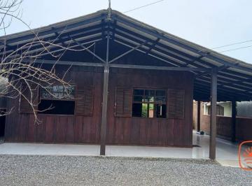 fc47725ffa00f6bfd47af41b1b228fe6fb313405 · Casa com 2 dormitórios à venda, 140 m² por R$ 396.000 - Itapema do Sai - Itapoá/SC