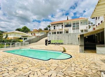 8d46dea731bb2987bbf73771ae225eba02147460 · Ótima casa no Flamboyant com muito espaço e uma linda vista!!!