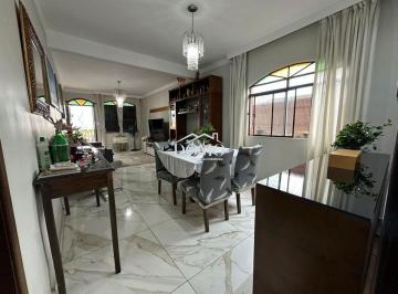xl57iy2otdhnddjmjg5m2fl_md · Casa no Parque Recreio - 4 Quartos, Suíte e 250m² de Conforto e Comodidades