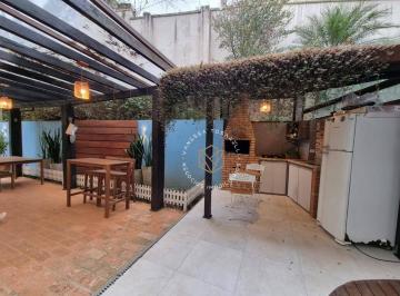 b25982f1ce09b99f01cd789a4b6a185204209678 · Belíssima  casa em condominio fechado, mobiliada com 3 dormitórios e 4 banheiros