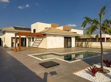 1192736feb2e0c594f95a4e2400c2d060371306d · Casa à venda em Itu no Condomínio Xapada Parque