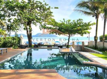 Imagem do Imóvel · Casa de condomínio pé na areia com 4 quartos e jacuzzi