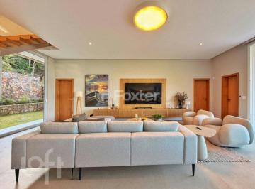 6f5aa427 · Casa, 5 dormitórios, 600 m², em Praia Brava