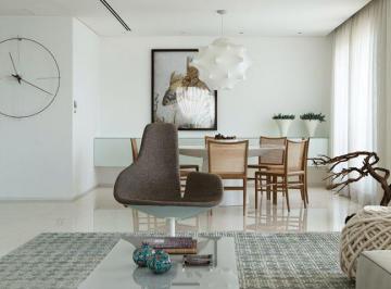Apartamento · 236m² · 3 Quartos · 2 Vagas · 
                                Apartamento Mobiliado à Venda em Cidade Jardim
                    
