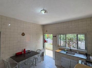 Casa de 3 quartos, Osasco · Casa à venda em Osasco no Bairro da Ayrosa na Rua Francisco de Almeida