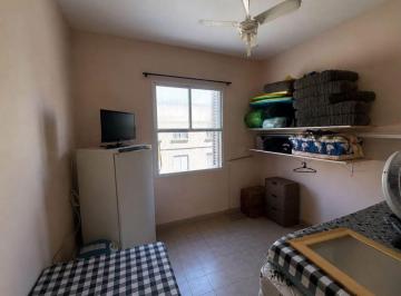 Apartamento de 1 quarto, Praia Grande · Apartamento com 30 m² e 1 quarto à venda em ocian 20m do mar otimo preço
