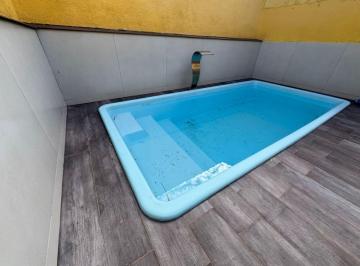 Casa de 2 quartos, Itanhaém · Casa com piscina e 2 quartos em Itanhaém - R$ 370.000,00.