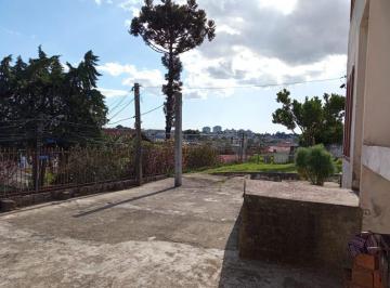 Casa · 461m² · 3 Quartos · 2 Vagas · CASA NO BAIRRO XAXIM, PROX. AO COL. NOSSA SENHOEA