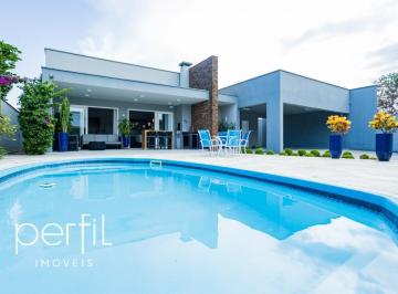 Foto 02 · Imóvel Exclusivo: Casa de Luxo com 3 Suítes e 3 Vagas de Garagem no Bom Retiro, Joinville-SC - 345m²