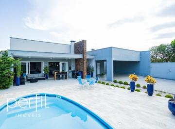 Foto 04 · Imóvel Exclusivo: Casa de Luxo com 3 Suítes e 3 Vagas de Garagem no Bom Retiro, Joinville-SC - 345m²