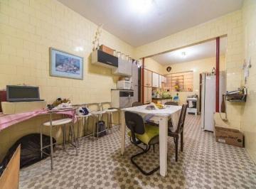 610ec3ee1c02175ee2bbe2603c1f1418d9dc8434 · Casa com 2 dormitórios à venda, 226 m² por R$ 1.064.000,00 - Vila Assunção - Santo André/SP