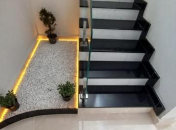 img0 · Casa para Venda por R$860.000,00 com 200m², 3 dormitórios, 2 vagas e 4 banheiros - Jardim maristela,