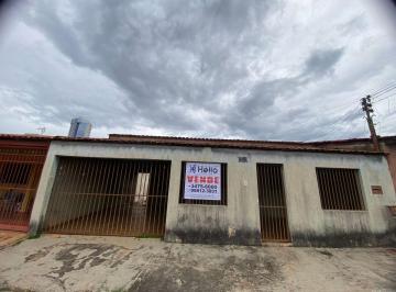 Casa de 4 quartos, Taguatinga · Imóvel para investimento com 2 casa no lote, QNM 34, conjunto.