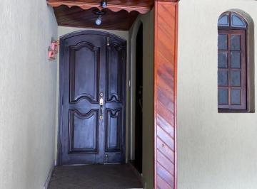 img0 · Sobrado para Venda por R$900.000,00 com 228m², 2 dormitórios, 3 suites e 2 vagas - Parque cruzeiro d