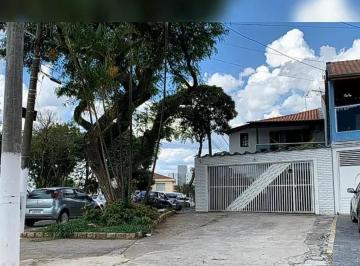 img0 · Sobrado para Venda por R$680.000,00 com 3 dormitórios, 4 vagas e 2 banheiros - Parque boturussu, São