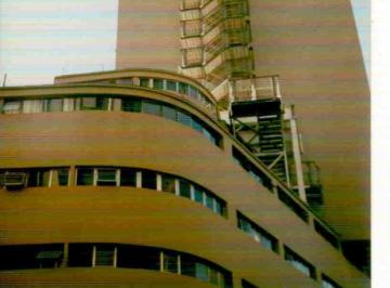 img0 · Apartamento Kitnet para Venda por R$160.000,00 com 100m², 2 vagas, 1 banheiro e 1 cozinha - Centro, 