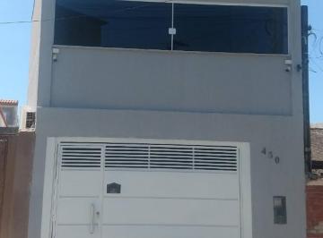 img0 · Casa para Venda por R$560.000,00 com 220m², 3 dormitórios, 1 suite e 2 vagas - Jardim helena, Ferraz