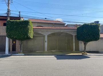 img0 · Sobrado para Venda por R$790.000,00 com 300m², 4 dormitórios, 2 suites e 3 vagas - Itaim paulista, S