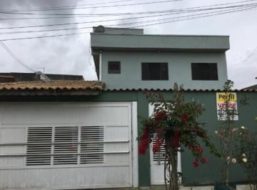img0 · Sobrado para Venda por R$850.000,00 com 200m², 3 dormitórios, 4 vagas e 4 banheiros - Parque maria h