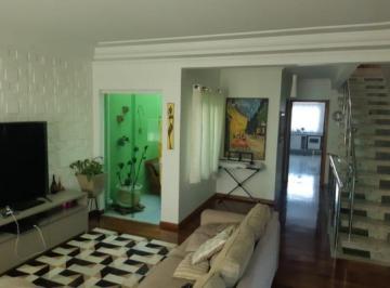 img0 · Sobrado para Venda por R$955.000,00 com 254m², 4 dormitórios, 4 suites e 5 banheiros - Vila floresta