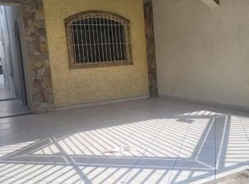 img0 · Sobrado para Venda por R$700.000,00 e Aluguel á R$3.000,00/Mês com 3 dormitórios, 1 suite e 2 vagas 