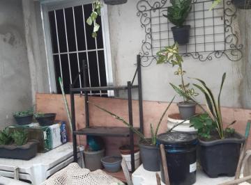 img0 · Casa para Venda por R$235.000,00 com 2 dormitórios, 2 vagas e 2 banheiros - Jardim bartira, São paul