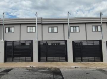 img0 · Sobrado para Venda por R$380.000,00 com 68m², 2 dormitórios, 1 vaga e 1 banheiro - São miguel paulis