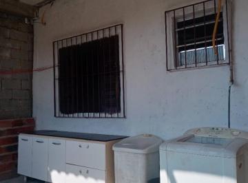 img0 · Casa para Venda por R$190.000,00 com 125m², 1 dormitório, 1 vaga e 1 banheiro - Jardim capoavinha, M