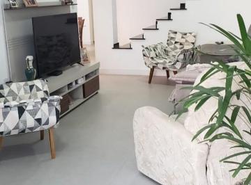 img0 · Sobrado para Venda por R$1.200.000,00 com 450m², 4 dormitórios, 1 suite e 3 vagas - Centro, Taubaté