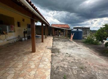 Casa de 4 quartos, Itapetininga · Chácara à Venda em Santa Isabel – Natureza, Conforto e Tranquilidade