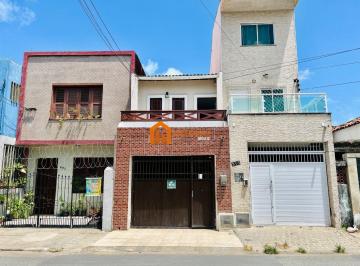 Casa · 107m² · 4 Quartos · 1 Vaga · Exclusividade e Localização Estratégica: Casa Duplex na Pereira Filgueiras