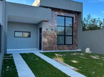 Apartamento · 80m² · 2 Quartos · 1 Vaga · Casa NOVA Próximo do Mar em Tramandaí
