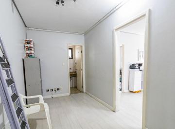 Comercial · 45m² · 3 Quartos · 1 Vaga · Sala comercial na Rua Traipu, N. 114 - sala 42 • 45 m²
