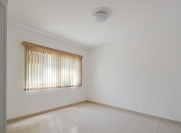 IMG_20260608_185044_000.jpeg · Elegante casa para venda em Vila Gumercindo com 4 quartos, 172m² - remaxares#CC05F
