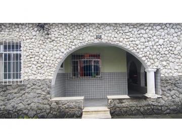 Casa · 176m² · 3 Quartos · 3 Vagas · Casa ampla na Taquara, RJ - 3 Quartos, 3 Vagas"