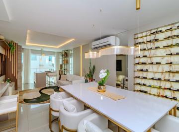 Apartamento · 143m² · 4 Quartos · 3 Vagas · Apartamento à venda no Pioneiros em Balneário Camboriú